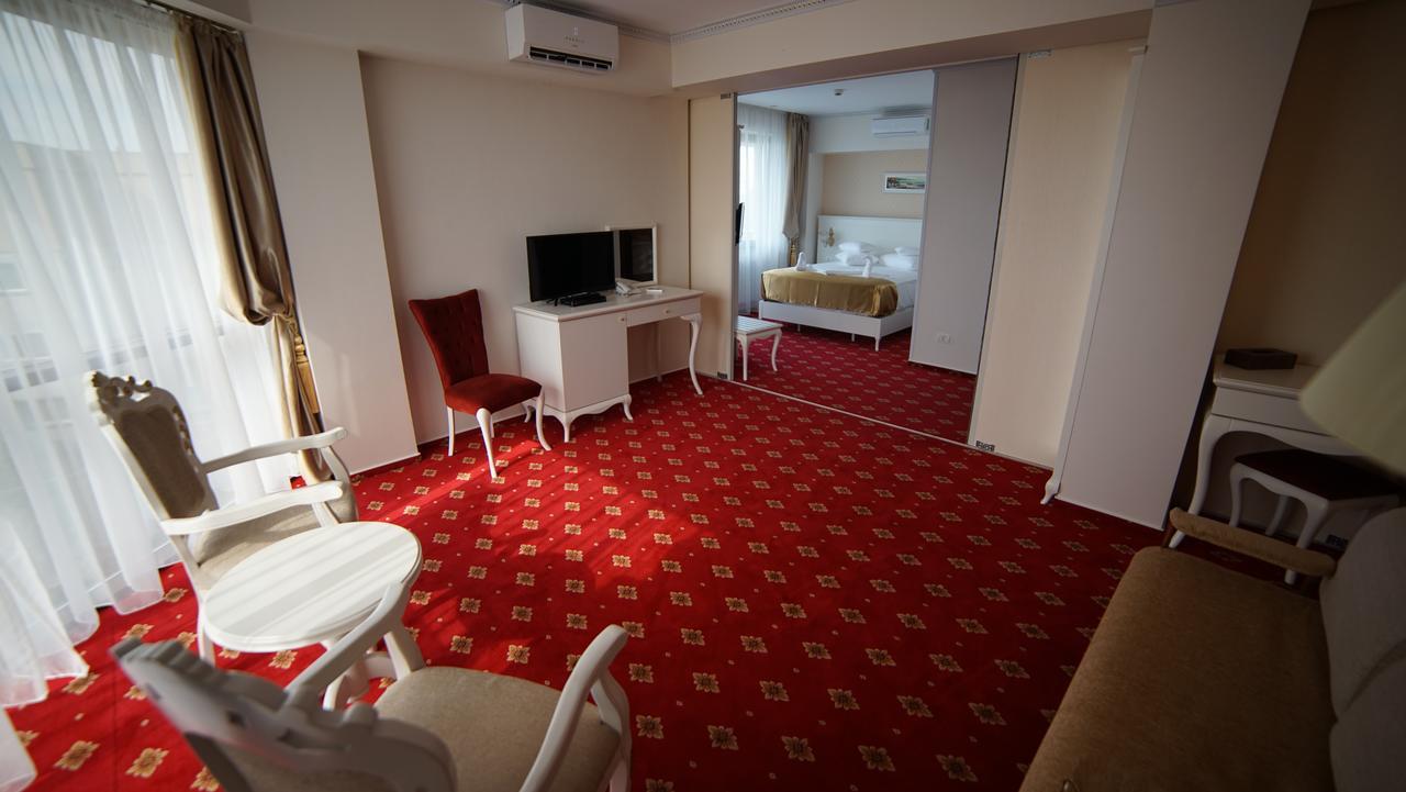 Msr Port Hotel Mangalia Eksteriør bilde