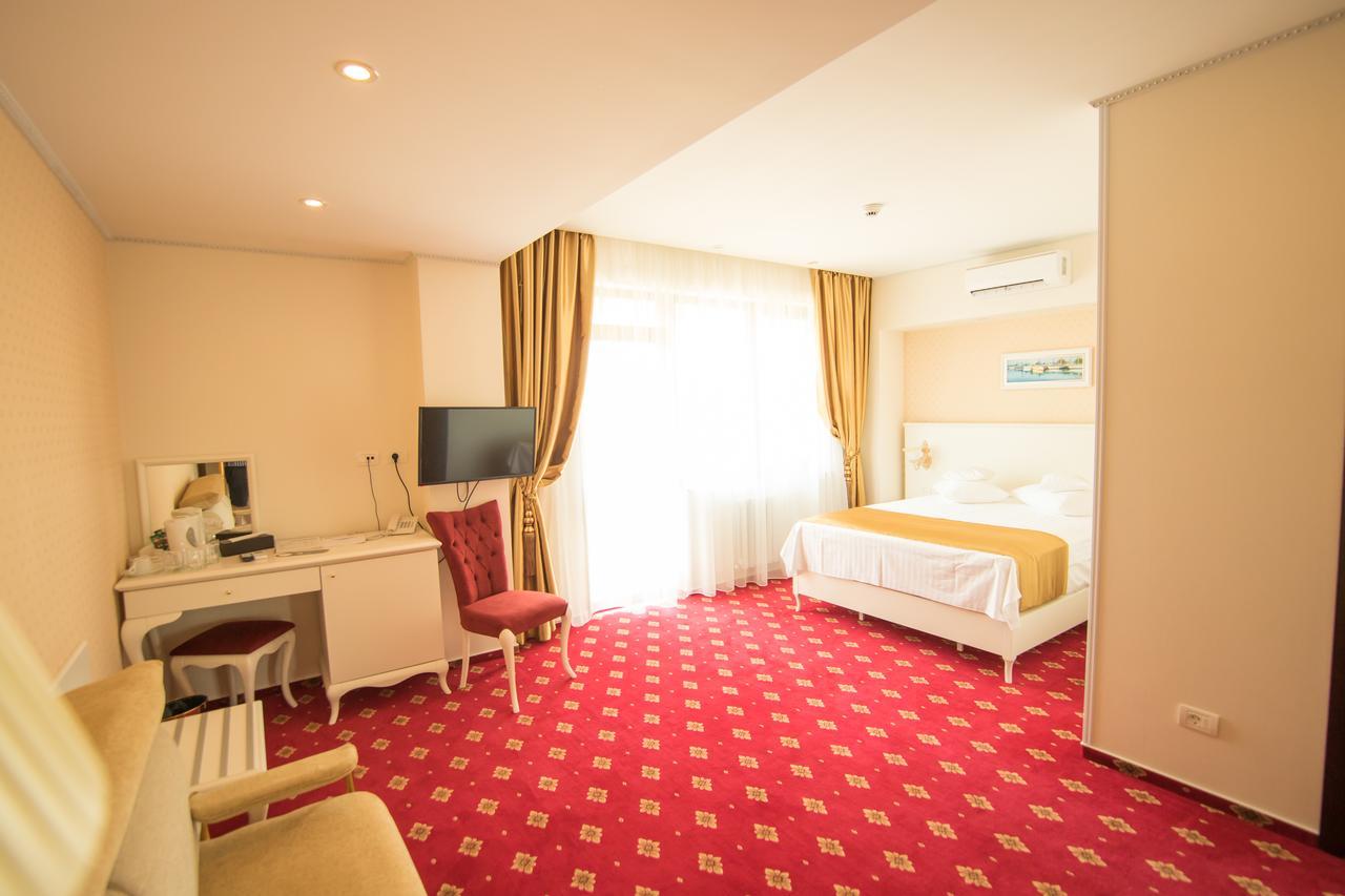 Msr Port Hotel Mangalia Eksteriør bilde
