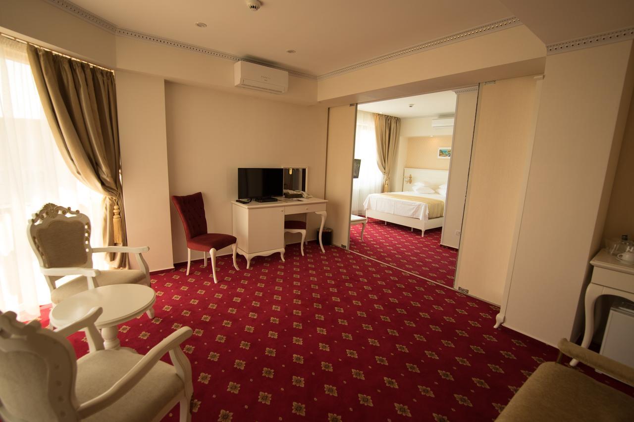 Msr Port Hotel Mangalia Eksteriør bilde